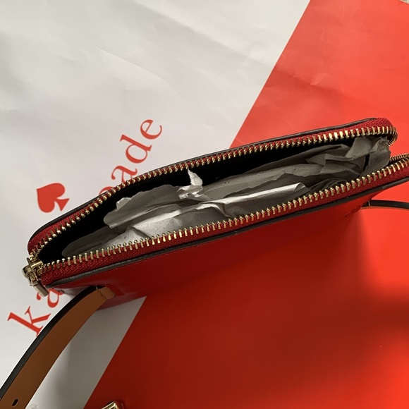 ♠️♠️ ♠️ Kate Spade red leather belt bag size L/XL ♠️♠️♠️ - Picture 7 of 7